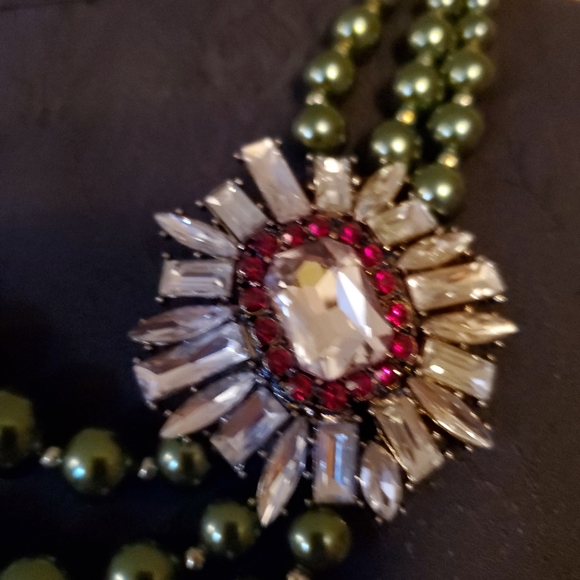 Plunder "Holly" Necklace - Picture 2 of 3